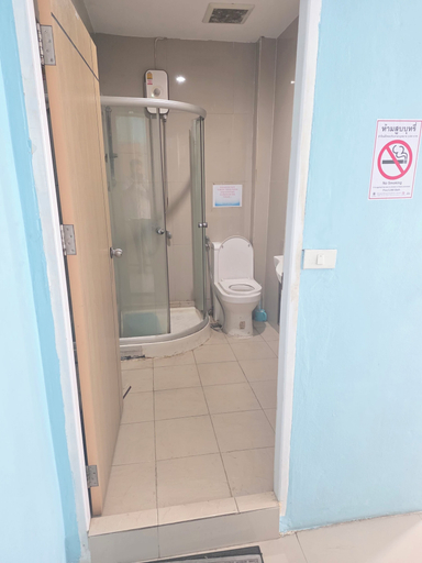 Bathroom, Orca Guesthouse, Pattaya