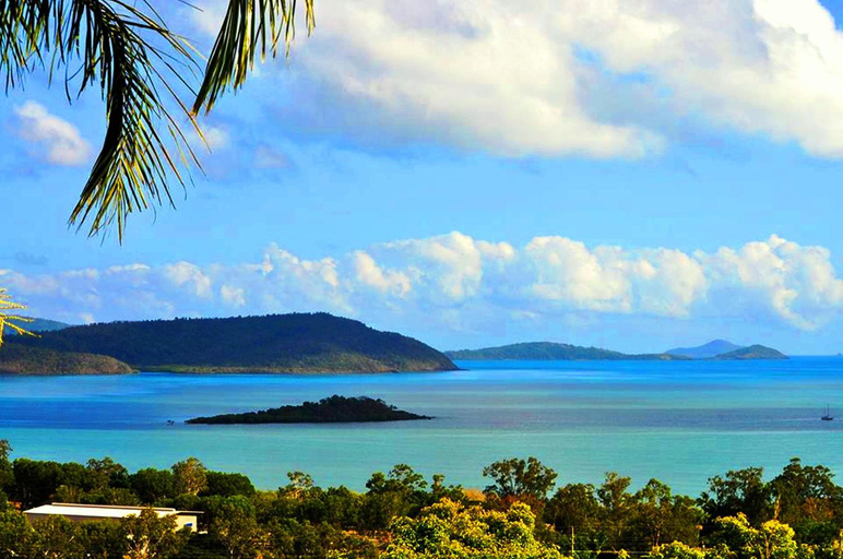 Others 4, Yachtsmans Paradise, Whitsundays, Whitsunday