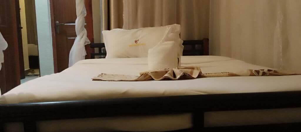 Room 3, New Urbane Hotel, Starehe