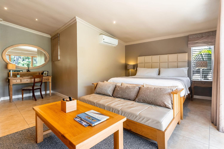 Bedroom 3, Camps Bay Retreat Hotel, City of Cape Town