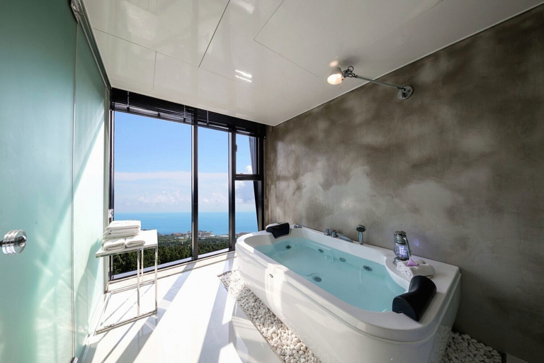 Bathroom, Modern Place Jeju, Seogwipo
