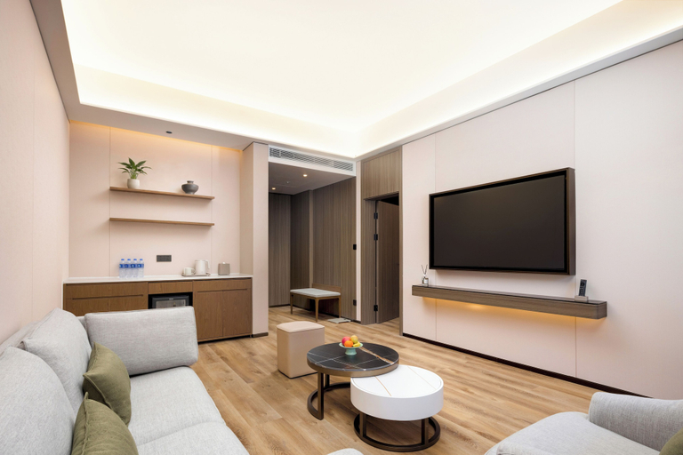 Living area 4, Fragrant Hill Empark Hotel, Beijing
