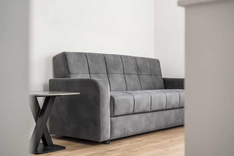 Living area 4, 2 Bed Flat - Sleeps 2 - Parking - Wifi, Dorset