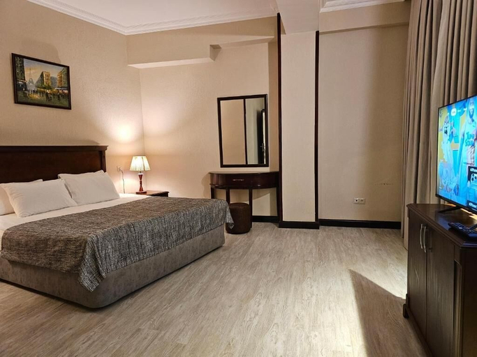 Room 4, CROWN APARTMENTS, Baku