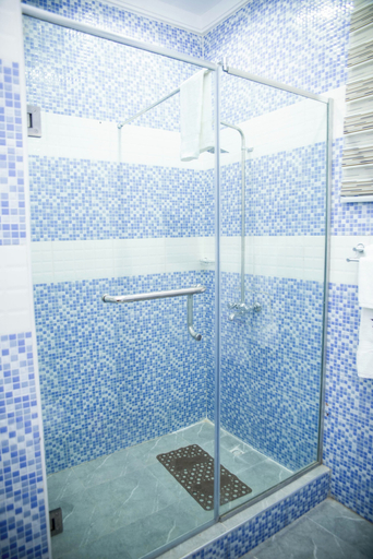 Bathroom 2, Daystar Luxury Homes and Suites, Oshimili South