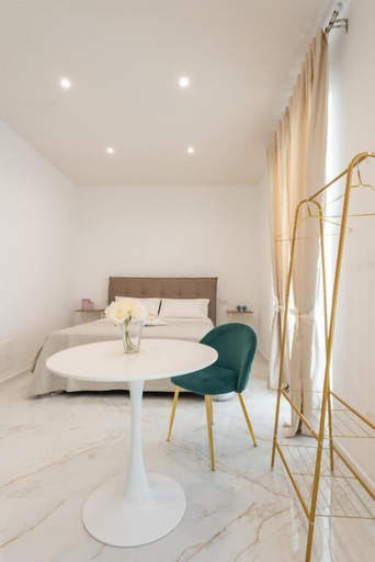 Bedroom 2, Quattro Perle, Bari
