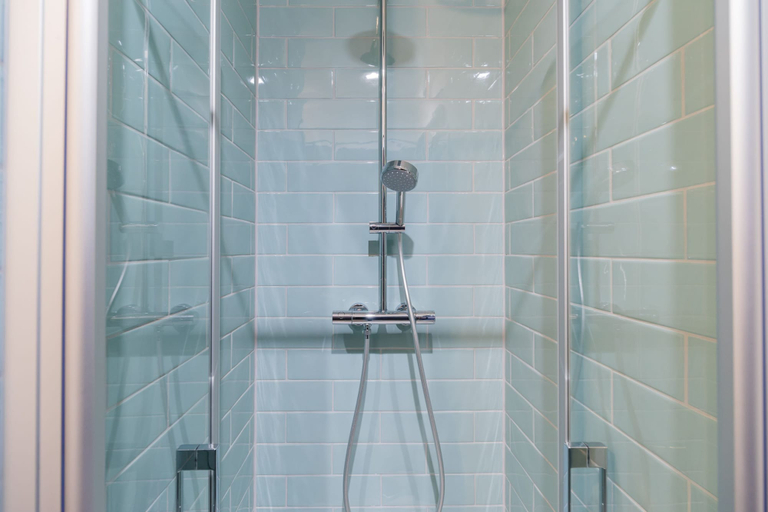 Bathroom 5, Nena Apartments Moritzplatz by LESA, Berlin