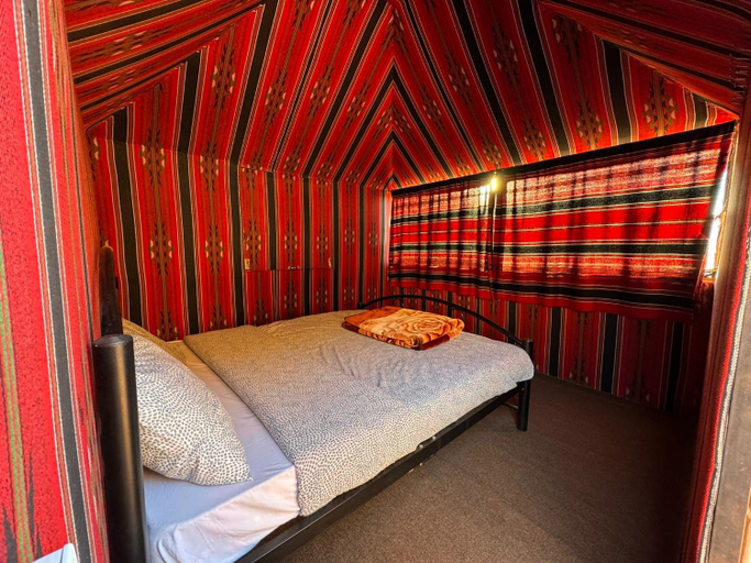Bedroom 2, Wadi Rum Bedouin, Quaira