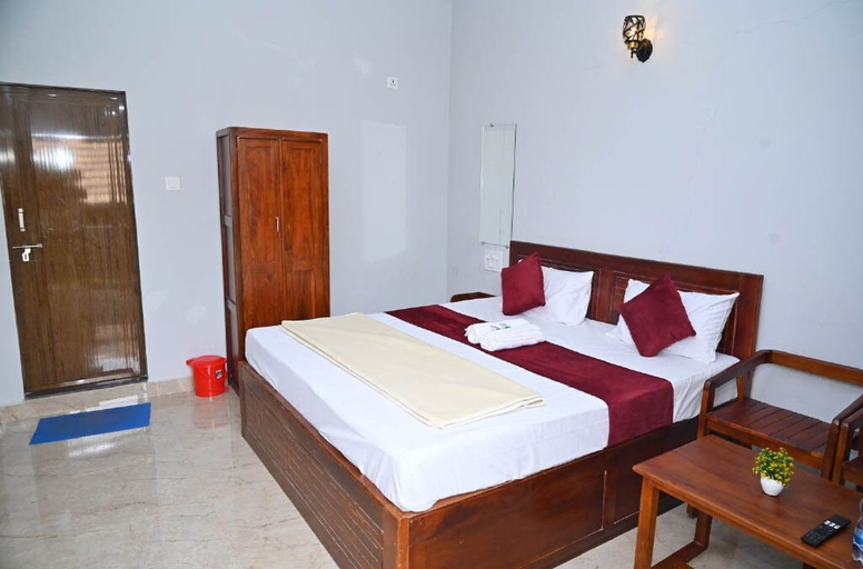 Room 5, AES Residency, Uttara Kannada