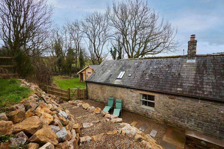 Room 2, Host Stay Kingbridge Forge, Cumbria
