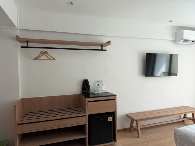 Interior, 611 Hotel, Muang Phetchaburi