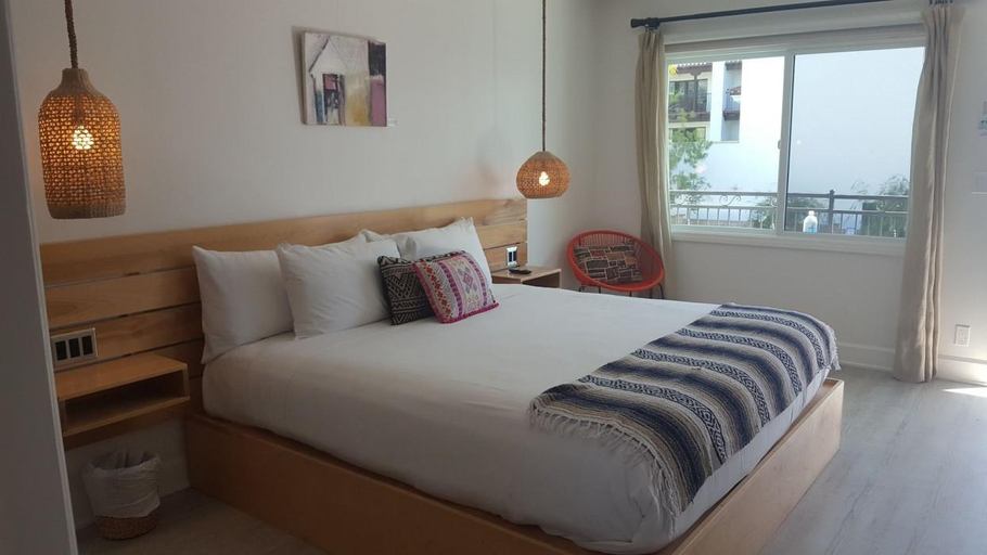 Bedroom 3, Blue Sands Inn, A Kirkwood Collection Hotel, Santa Barbara