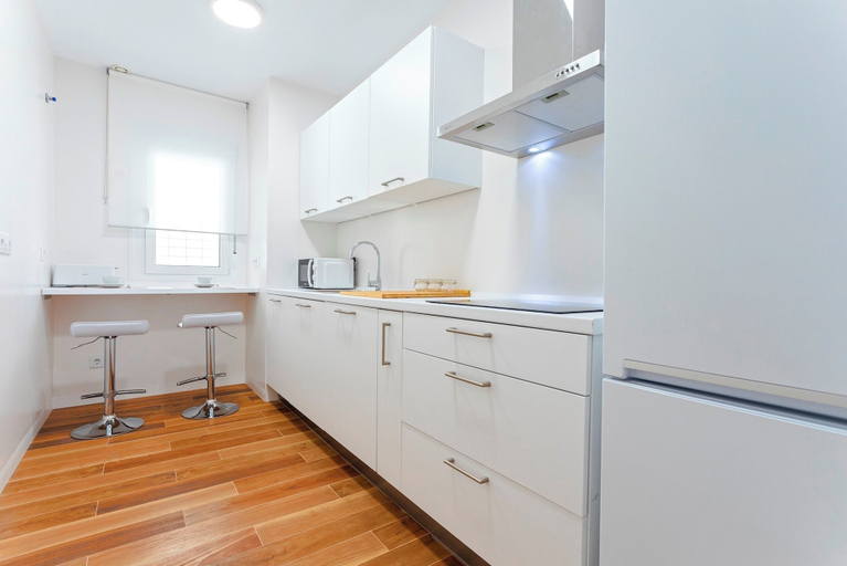 Private kitchen 3, Luxury Apartment in Cadiz Center. San Antonio IV, Cádiz