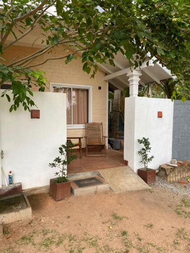 Exterior & Views, Ayona Beach Villa, Nattandiya