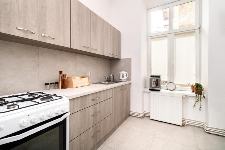 Private kitchen 5, Malila Apartments Cracow Sebastiana 17, Kraków City
