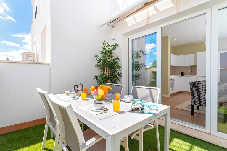 Others 5, Marvelous Penthouse With 3 Terraces in Triana. Castilla III, Sevilla