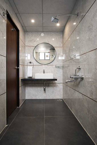 Bathroom, Orin Suites, Hyderabad