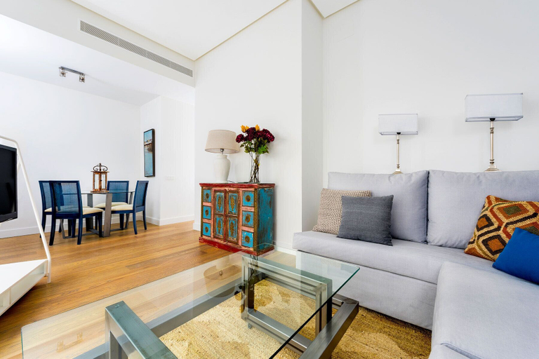 Others 4, Genteel Home Mateos Gago II, Sevilla
