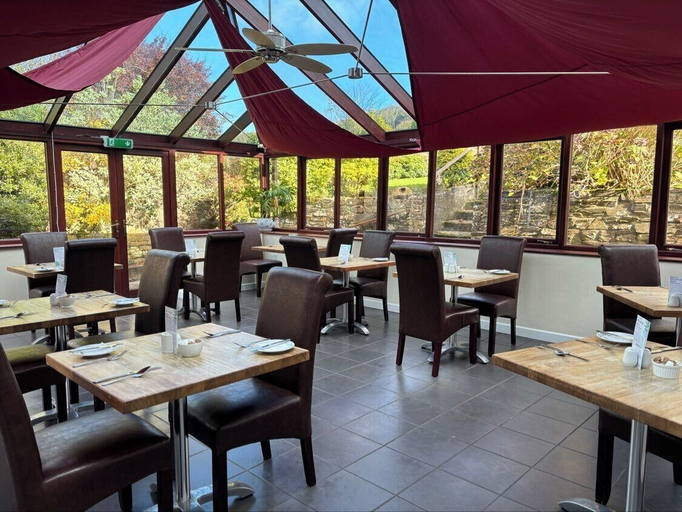 Food & Drinks, Trehellas House Hotel and Courthouse Restaurant, Cornwall