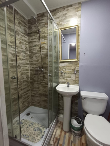 Bathroom 4, Hospedaje Oasis Modulares, El Loa
