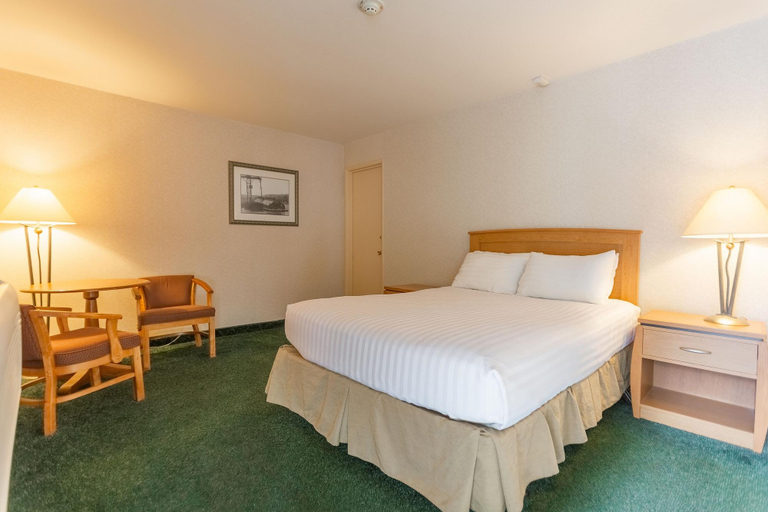 Bedroom 3, RiverTree Inn, Asotin