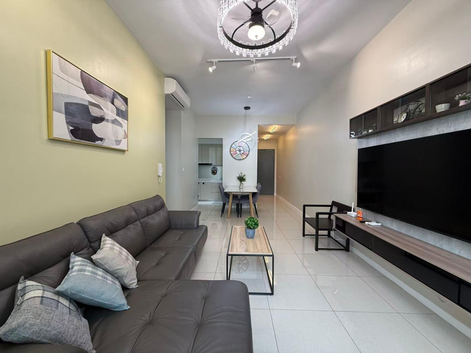 Others 5, Paradigm Residence -High Floor above Paradigm Mall, Johor Bahru