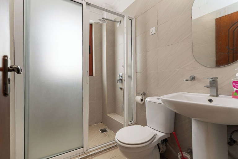 Bathroom 2, Luxury 4BR Kilimani - Rooftop Pool & Gym, Dagoretti North