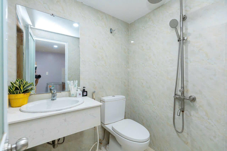 Bathroom, Sunny Villa, Vũng Tàu