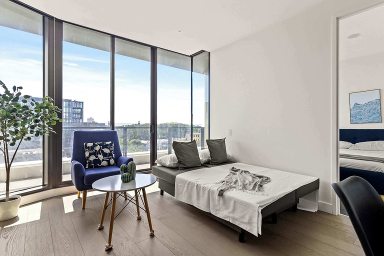 Interior 5, Modern 2BR Apt w Parking Near Melbourne Central, Melbourne