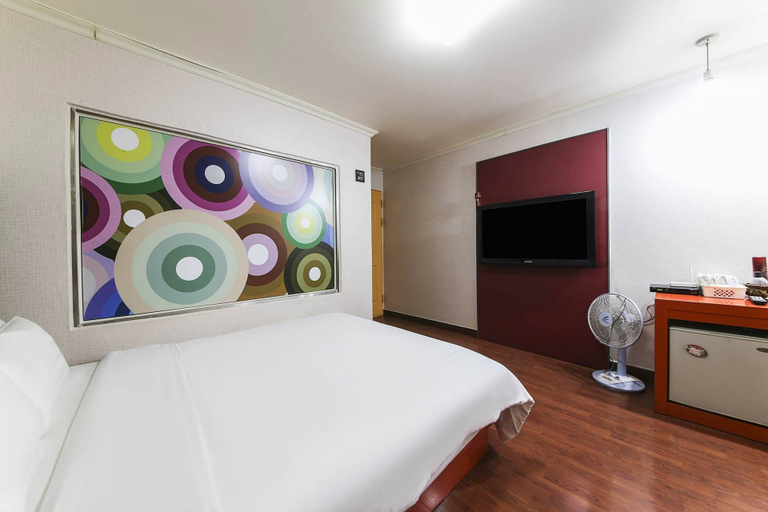 Bedroom 2, Jeonju Geumam-dong Time, Jeonju
