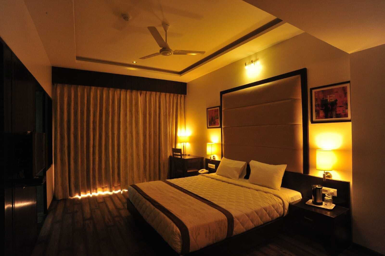 Bedroom 4, KRSNA Lila By The Blues Hotels, Ahmadabad