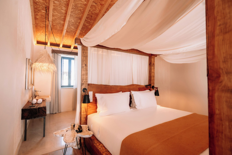 Room 5, Herdade dos Moreiros, Arronches