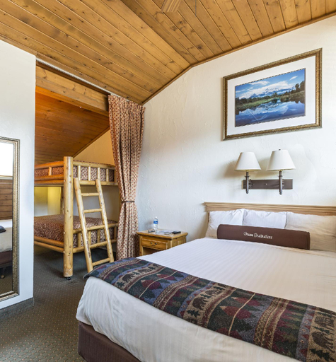 Bedroom 2, Togwotee Mountain Lodge, Teton
