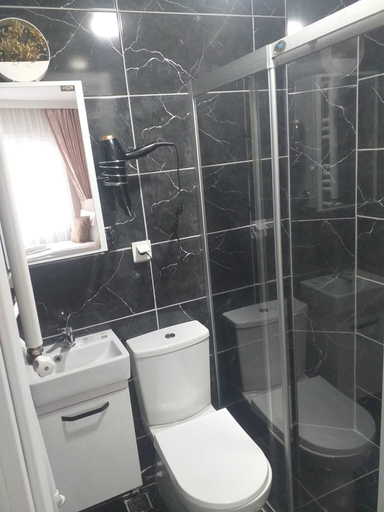 Bathroom 2, GÜRSES HOME, Merkez