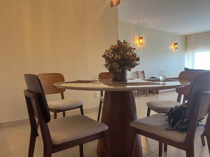 Dining 5, Apartamento 3 Quartos na 206 Sul, Até 9 pessoas, Brasília