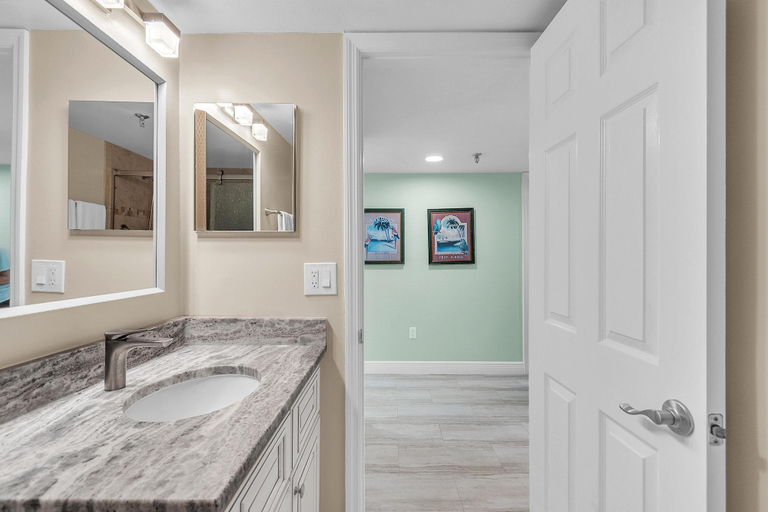 Bathroom 4, Villa Madeira 410, Pinellas