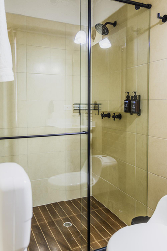 Bathroom 3, Hotel Prados de la Serrania, Lebrija
