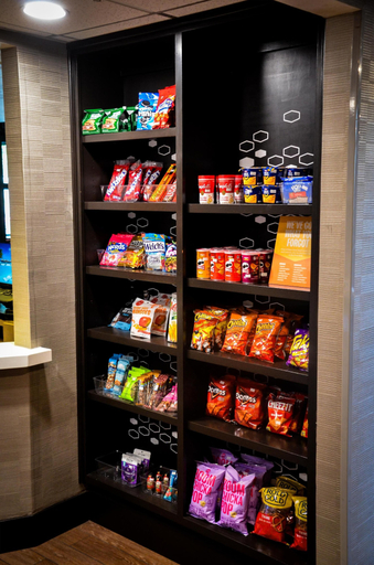 Food & Drinks 5, Hampton Inn & Suites Flagstaff, Coconino