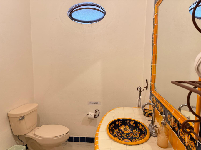 Bathroom 2, Hotel Centenario Bernal, Ezequiel Montes