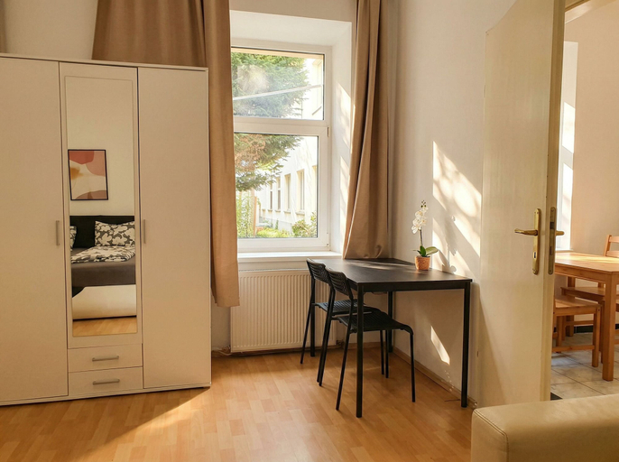 Exterior, Central & Simple 1BR Apartment with WIFI, Wien