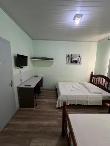 Bedroom 3, Hotel Imperial, Toledo