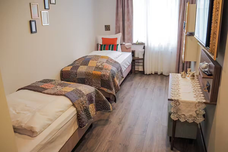 Bedroom 3, Boutique Hotel Stadtmitte, Mülheim an der Ruhr