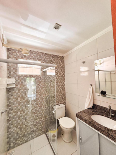 Bathroom, Pousada Tres Praias, Guarapari