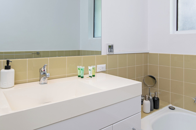 Bathroom 4, Home among the Gum Trees - free wine, Adelaide