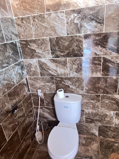 Bathroom 3, Wadi Rum Bedouin, Quaira