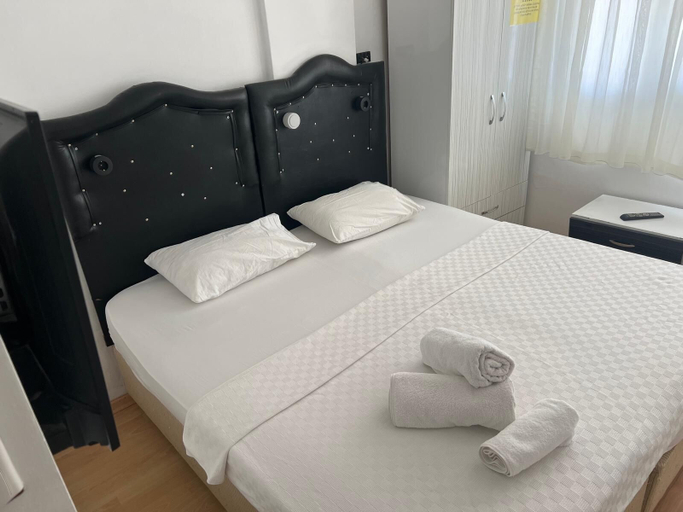 Room 5, Merkez Pansiyon Sarımsaklı, Ayvalık