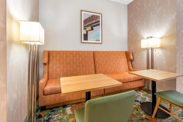 Public Area 2, Hampton Inn Marion, Crittenden