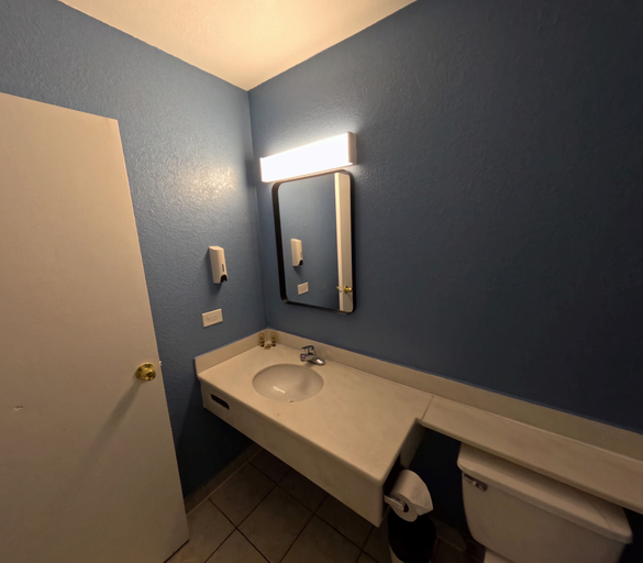 Bathroom 3, Heritage Inn, Santa Clara