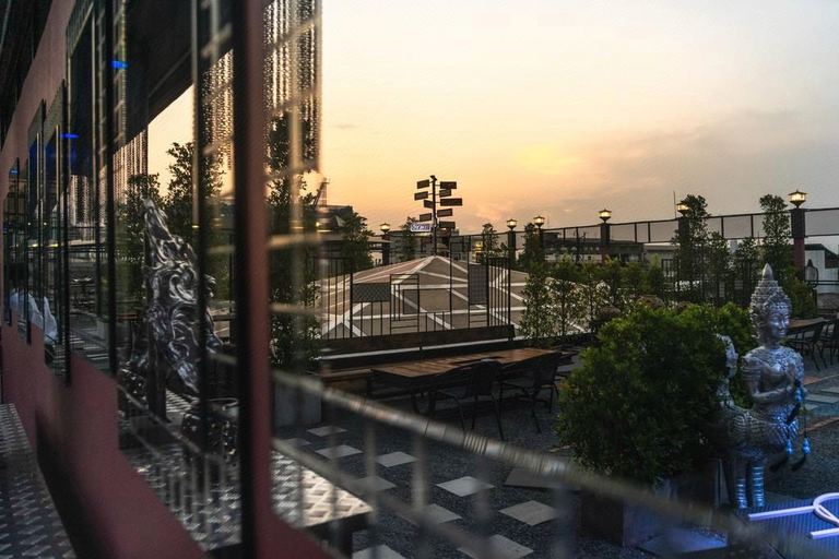 Others 4, W22 by Burasari Hotel, Samphantawong