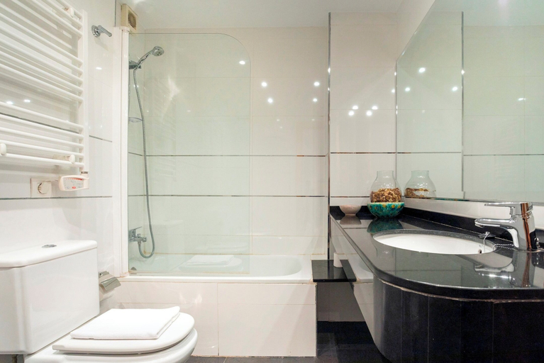 Bathroom 3, Genteel Home Martinez Campos, Granada